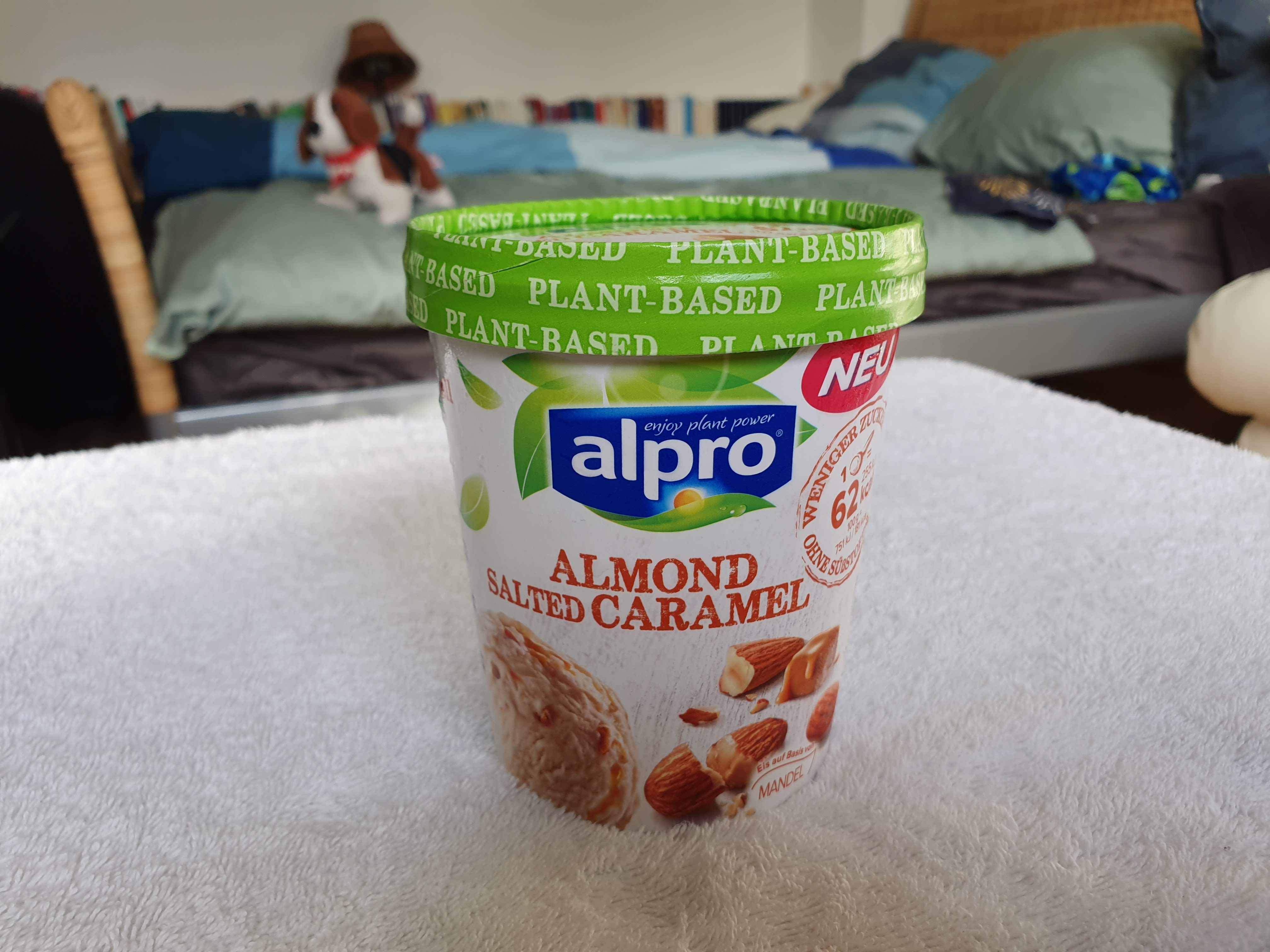 Alpro Eis Almond Salted Caramel Das Neue Vegane Eis Foodloaf