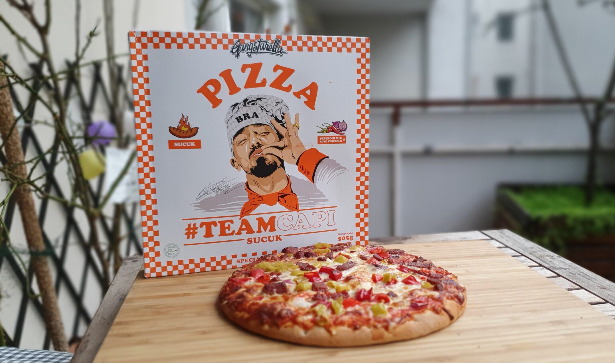 Capital Bra Pizza Sucuk Review - Wie schmeckt sie?